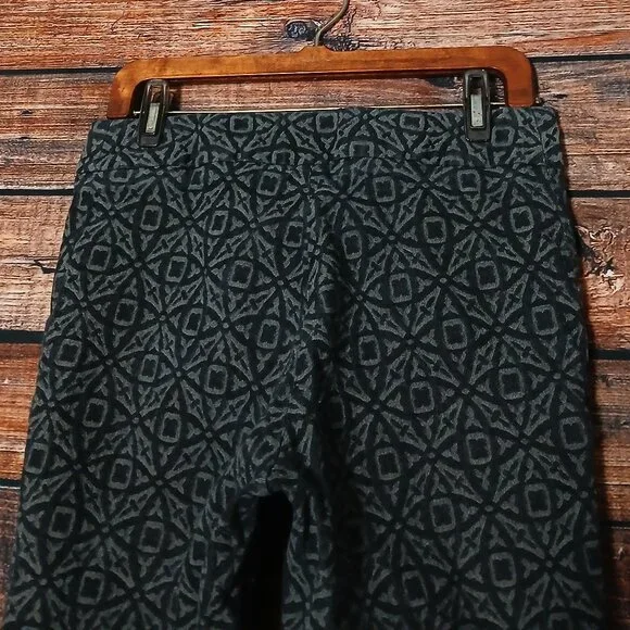 Harolds Vintage Pants 10 Flare Leg Mid Rise Gray Black Mandala Brocade USA Made - Picture 5 of 7